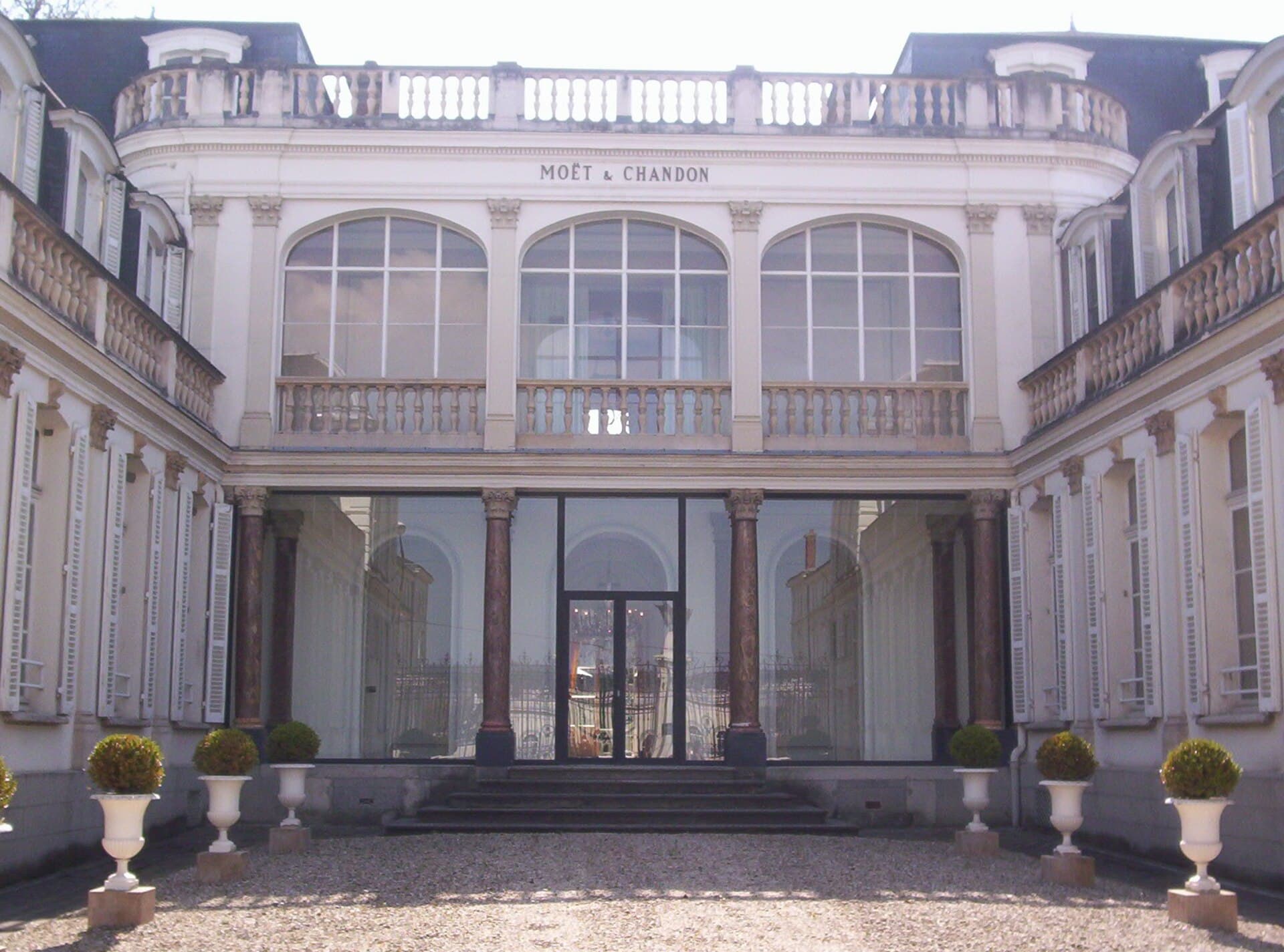 Het gebouw van Moët & Chandon aan de Avenue de Champagne